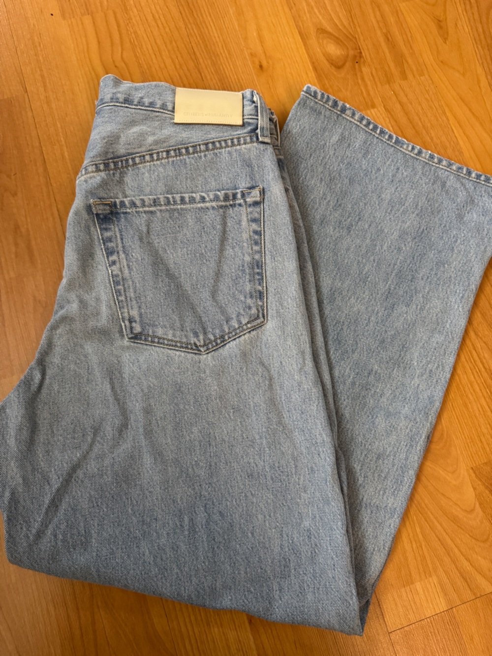 Citizens of Humanity Alya Baggy Jeans - Picture 8 of 11